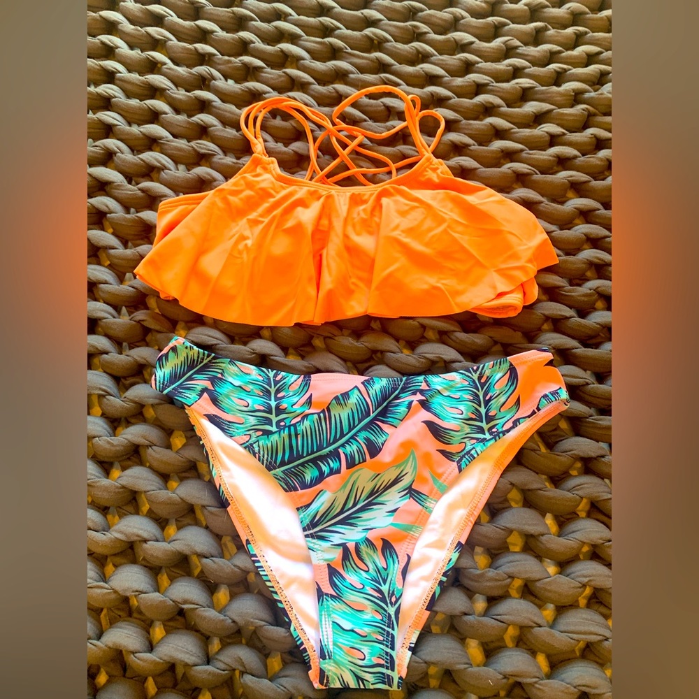 BRAND NEW BIKINI